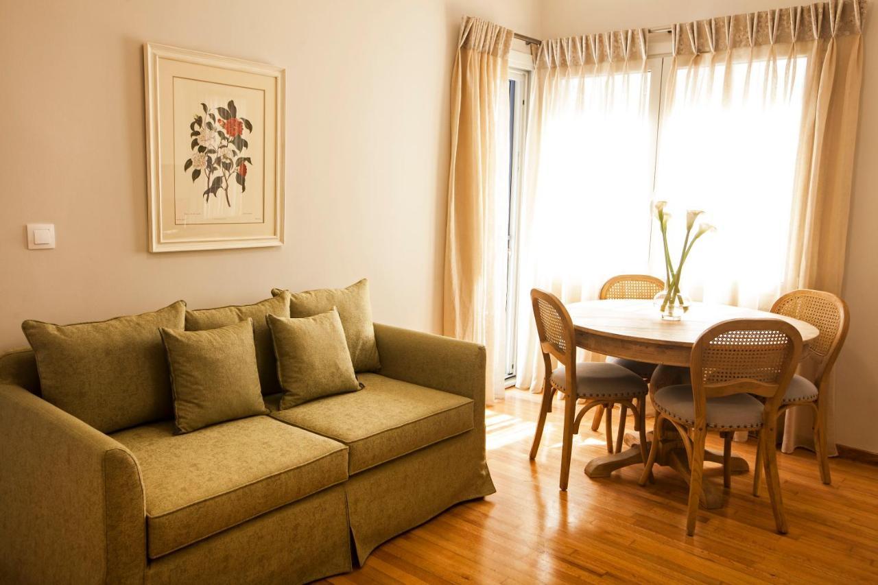 Bentzi Boutique Apartment 4 アテネ エクステリア 写真